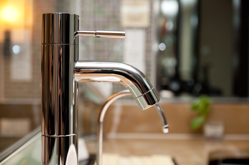 Sink Leaking Hampton Wick